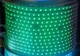 Ruban LED multicolore RGB
